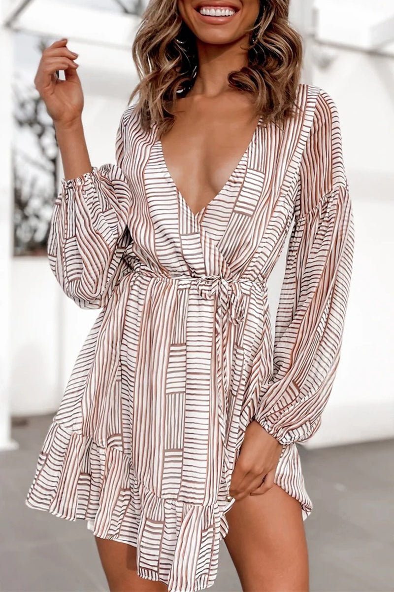 Sexy Vintage Striped Frenulum Contrast V Neck A Line Dresses